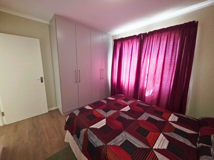 5 Bedroom Property for Sale in Sandown Western Cape